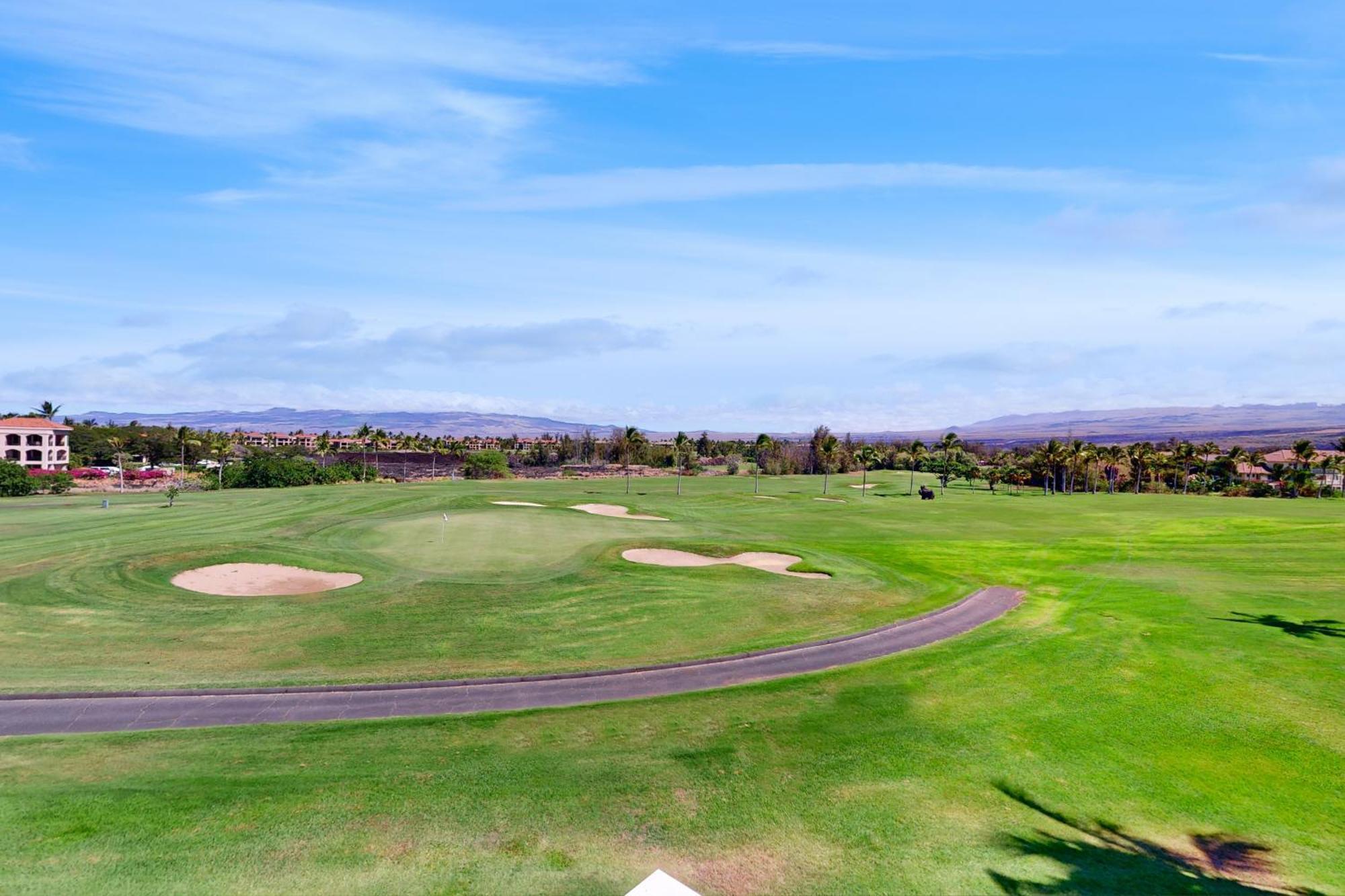 Tropical Elegance Golf Course Penthouse Apartment ไวโคโลอา ภายนอก รูปภาพ
